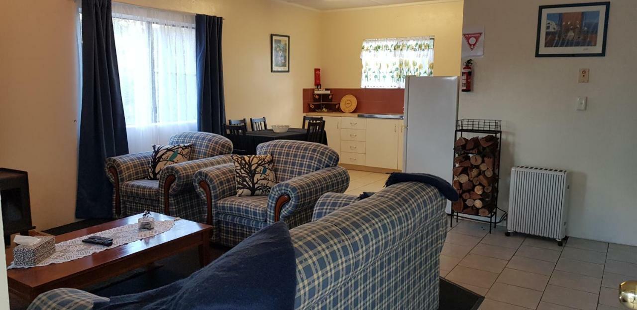 Murray Gardens Motel Stanthorpe Exterior photo